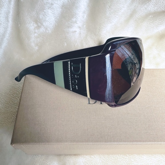 NWOT Christian Dior Sunglass with Purple Rim - Picture 1 of 4